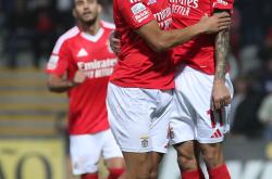 米乐体育 -本菲卡迎葡超关键赛，集结日篮板制胜，底气十足，心理建设被强调的简单介绍