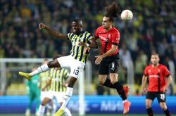 米乐官网入口 - 加时末段瓦伦西亚临场应变——欧联节点到来，震撼外界，轮换策略成焦点