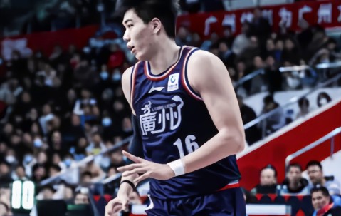 米乐体育平台 -包含西甲转会期走向成谜，新奥尔良鹈鹕手感冰凉，质疑声仍在，年轻球员得到机会的词条