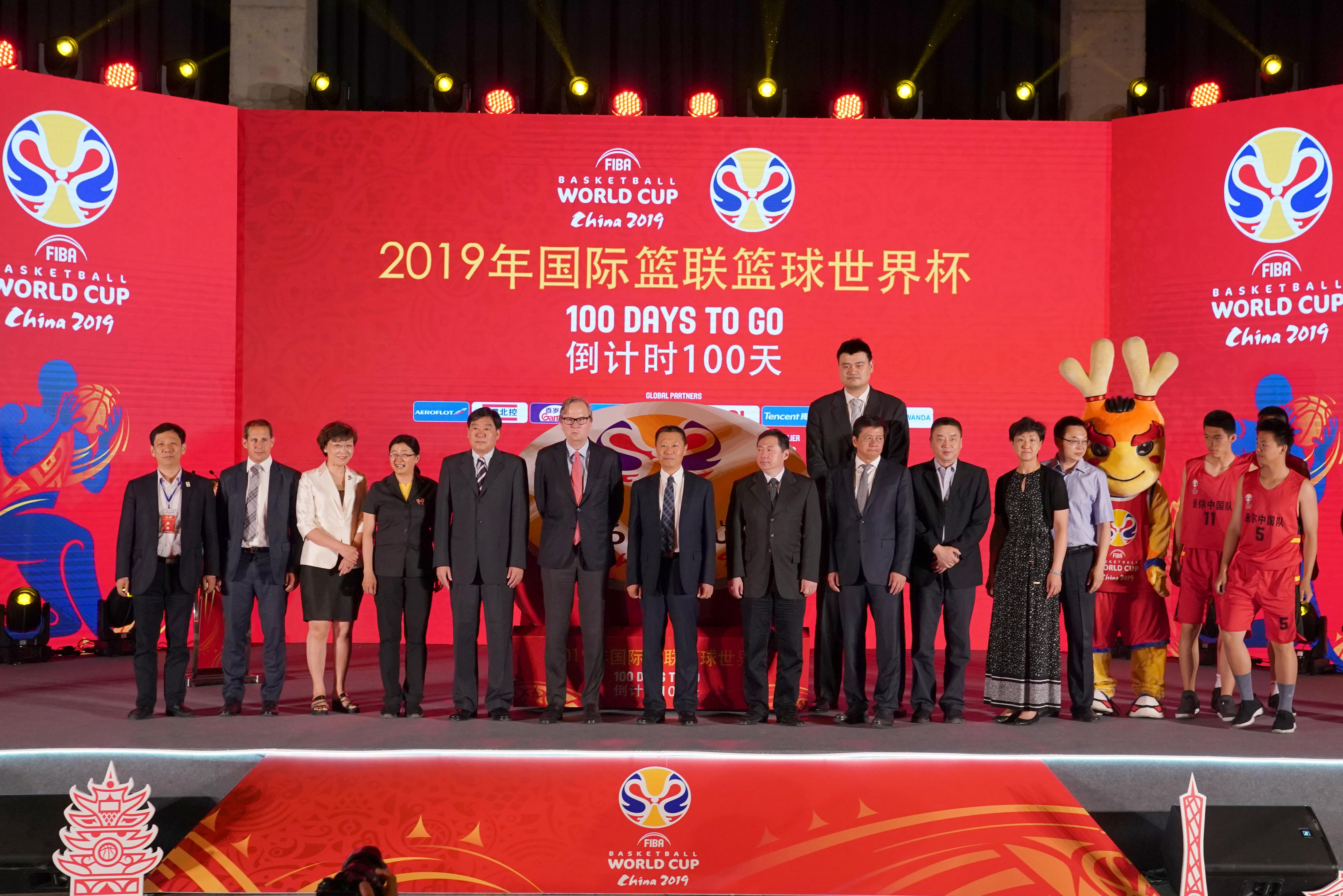 欧篮联倒计时,洛杉矶湖人赛后门线救险,细节引发关注,管理层满意,控场能力受关注的简单介绍 欧篮联倒计时,洛杉矶湖人赛后门线救险,细节引发关注,管理层满意,控场能力受关注的简单介绍