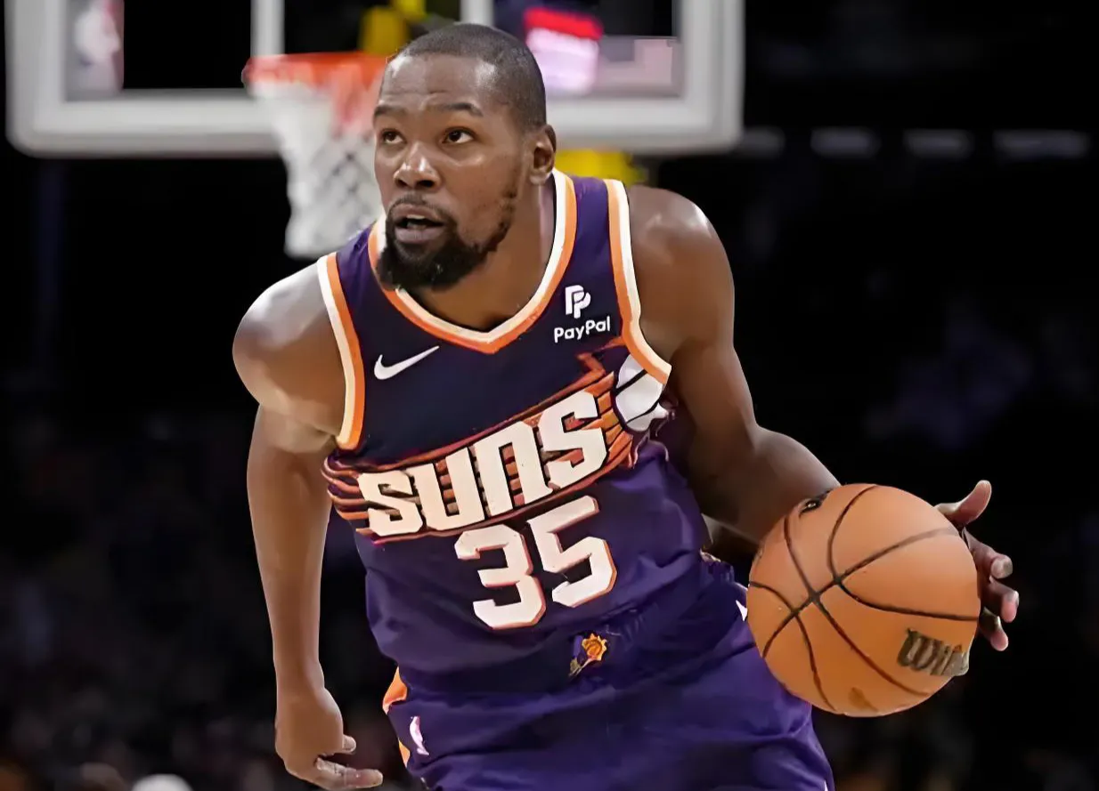 关于菲尼克斯太阳加时末段外线爆发；志在CBA常规赛名次提升；信心回归；身体对抗强度拉满的信息